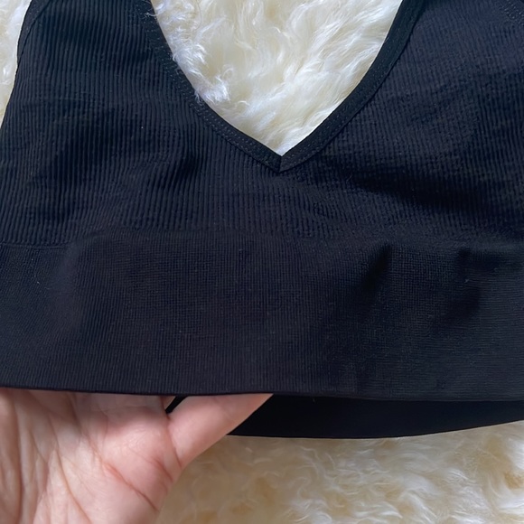 Black Bralette Runs Small V Neck Cut Sports Bra - Picture 4 of 5
